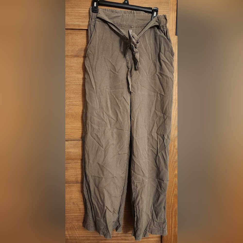 Carly Jean Los Angeles Paperbag Waist Pants